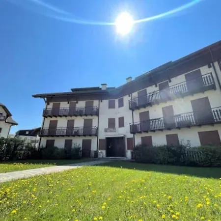 Centro Trilocale Bellocchio Con Garage Wifi Petfriendly Apartmán